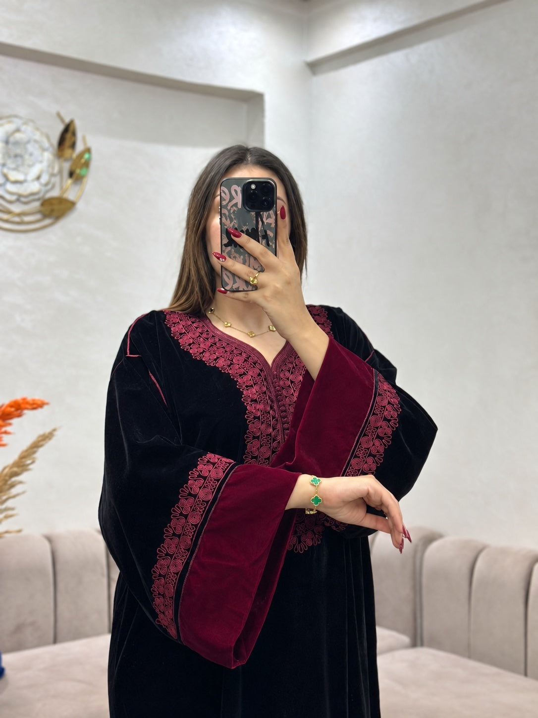 Caftan Rubis – Noir et bordeaux